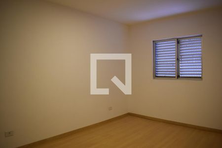 Quarto 2 de casa para alugar com 3 quartos, 90m² em Xaxim, Curitiba