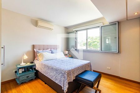 Suite de apartamento à venda com 2 quartos, 115m² em Caxingui, São Paulo