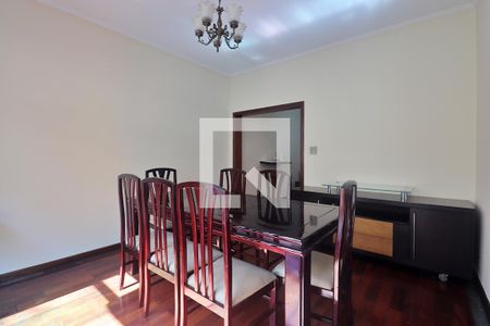 Casa à venda com 215m², 3 quartos e 2 vagasSala de Jantar