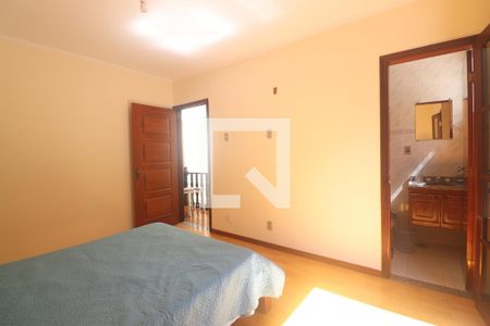 Suíte - Quarto 1 de casa à venda com 3 quartos, 215m² em Parque das Nações, Santo André