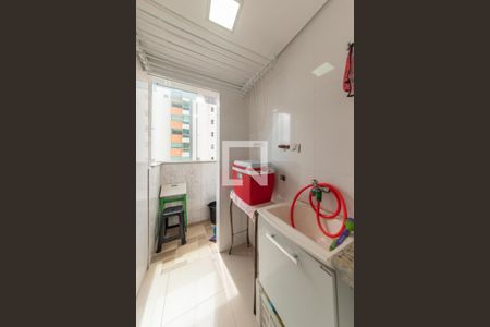 Apartamento à venda com 57m², 2 quartos e 1 vaga Apartamento à venda com 57m², 2 quartos e 1 vagaLavanderia