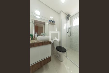 Apartamento à venda com 57m², 2 quartos e 1 vaga Apartamento à venda com 57m², 2 quartos e 1 vagaBanheiro da Suíte