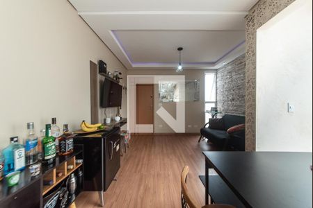 Apartamento à venda com 57m², 2 quartos e 1 vaga Apartamento à venda com 57m², 2 quartos e 1 vagaSala