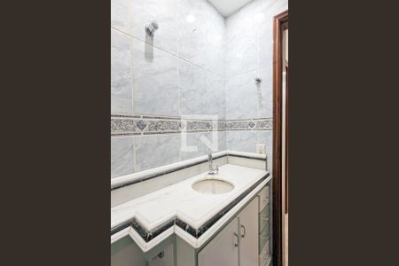 Apartamento para alugar com 60m², 2 quartos e 1 vaga Apartamento para alugar com 60m², 2 quartos e 1 vagaBanheiro