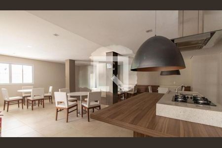 Apartamento à venda com 2 quartos, 58m² em Vila Ema, São Paulo