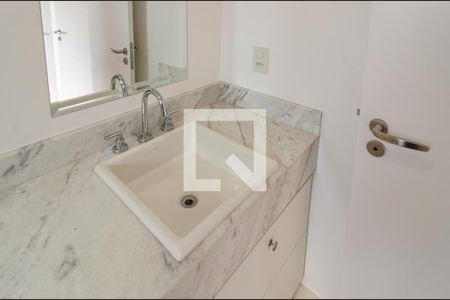 Apartamento para alugar com 166m², 3 quartos e 2 vagasBanheiro da Suíte 2