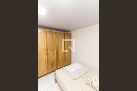 Casa à venda com 160m², 5 quartos e 2 vagasCasa 2 - Quarto 2  