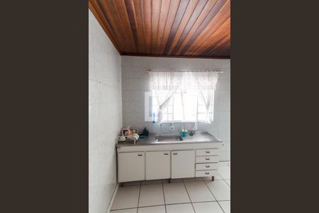 Casa à venda com 160m², 5 quartos e 2 vagasCasa 1 - Cozinha 