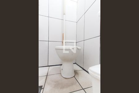 Casa à venda com 160m², 5 quartos e 2 vagasCasa 3 - Banheiro  