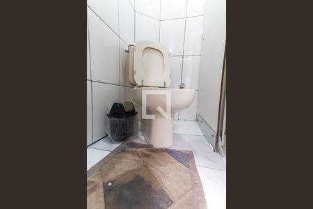 Casa à venda com 160m², 5 quartos e 2 vagasCasa 2 - Banheiro  