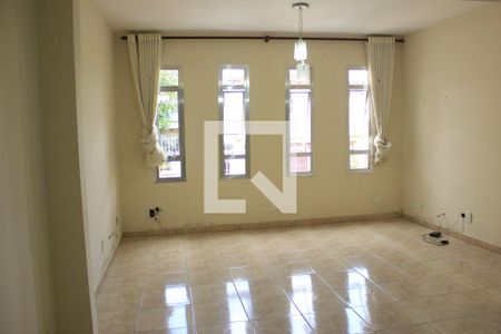 Sala de casa para alugar com 3 quartos, 130m² em Jardim Rosa de Franca, Guarulhos