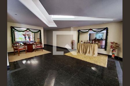 Apartamento para alugar com 230m², 4 quartos e 2 vagas Apartamento para alugar com 230m², 4 quartos e 2 vagasHall de entrada