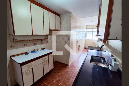 Apartamento para alugar com 230m², 4 quartos e 2 vagas Apartamento para alugar com 230m², 4 quartos e 2 vagasCozinha
