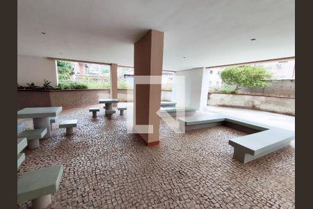 Apartamento para alugar com 230m², 4 quartos e 2 vagas Apartamento para alugar com 230m², 4 quartos e 2 vagasÁrea comum