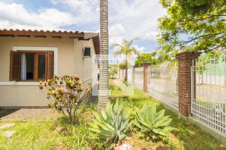 Casa à venda com 48m², 2 quartos e 1 vagaQuintal