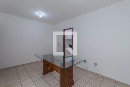 Sala de apartamento à venda com 3 quartos, 77m² em Santa Efigênia, Belo Horizonte