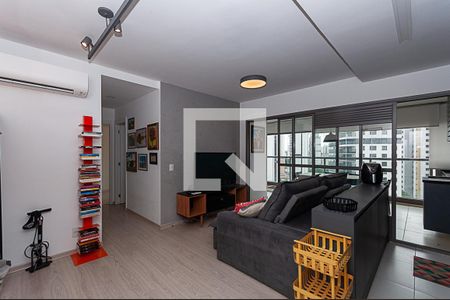 Sala de apartamento à venda com 2 quartos, 69m² em Vila Romana, São Paulo