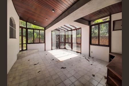 Casa de condomínio para alugar com 911m², 6 quartos e 3 vagasSala Quarto 3 - Suíte