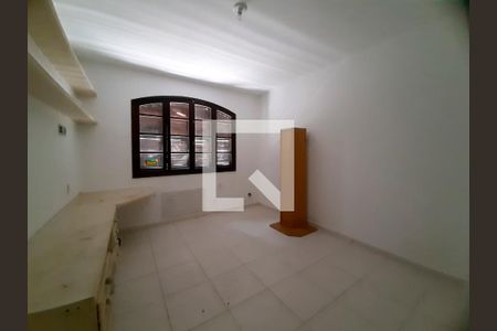 Casa de condomínio para alugar com 911m², 6 quartos e 3 vagasQuarto 1