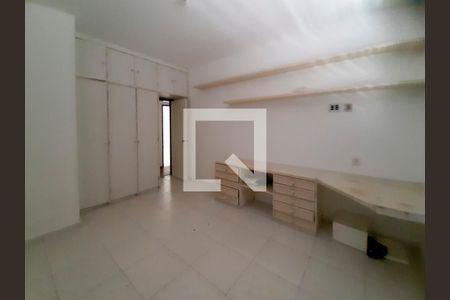 Casa de condomínio para alugar com 911m², 6 quartos e 3 vagasQuarto 1