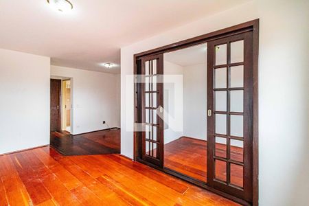 Sala de apartamento para alugar com 3 quartos, 70m² em Jardim Ester, São Paulo