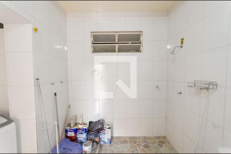 Apartamento à venda com 120m², 3 quartos e 1 vaga Apartamento à venda com 120m², 3 quartos e 1 vagaBanheiro Social