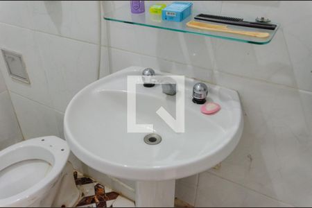 Apartamento à venda com 120m², 3 quartos e 1 vaga Apartamento à venda com 120m², 3 quartos e 1 vagaBanheiro da Suíte
