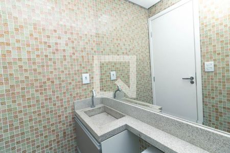 Banheiro de apartamento para alugar com 2 quartos, 39m² em Cidade Patriarca, São Paulo