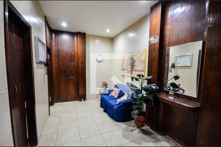 Apartamento à venda com 73m², 3 quartos e sem vagaHall