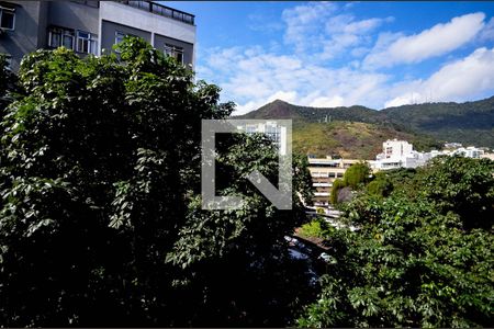 Vista do Quarto 1 de apartamento para alugar com 3 quartos, 73m² em Tijuca, Rio de Janeiro