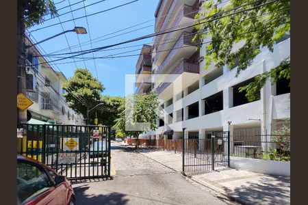Apartamento para alugar com 70m², 2 quartos e sem vagaFachada do Prédio