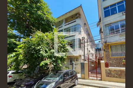 Apartamento para alugar com 70m², 2 quartos e sem vagaFachada do Prédio