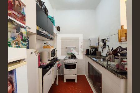 Apartamento para alugar com 70m², 2 quartos e sem vagaCozinha e Área de Serviço