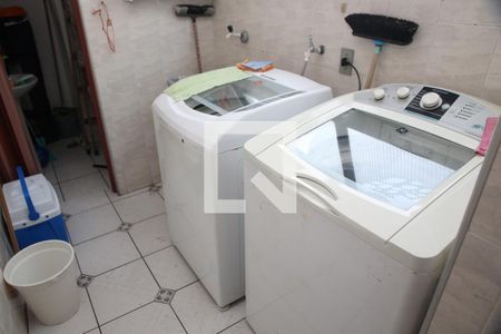 Apartamento para alugar com 140m², 4 quartos e 3 vagasÁrea de Serviço