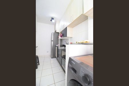 Apartamento para alugar com 55m², 2 quartos e 1 vaga Apartamento para alugar com 55m², 2 quartos e 1 vagaCozinha e Área de Serviço