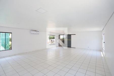 Apartamento para alugar com 47m², 2 quartos e 1 vagaÁrea comum - Salão de festas