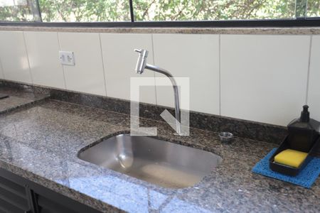 Apartamento para alugar com 47m², 2 quartos e 1 vagaCozinha do Salão de Festas