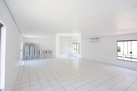 Apartamento para alugar com 47m², 2 quartos e 1 vagaÁrea comum - Salão de festas