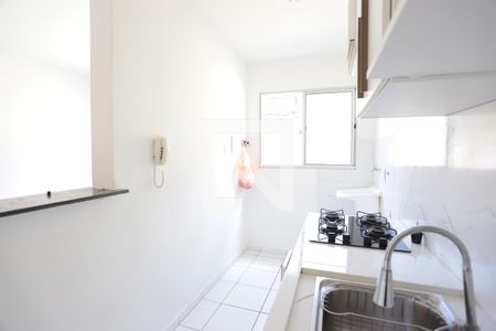 Apartamento para alugar com 47m², 2 quartos e 1 vagaCozinha e Área de Serviço
