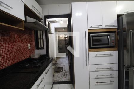 Casa à venda com 90m², 3 quartos e sem vaga Casa à venda com 90m², 3 quartos e sem vagaCozinha