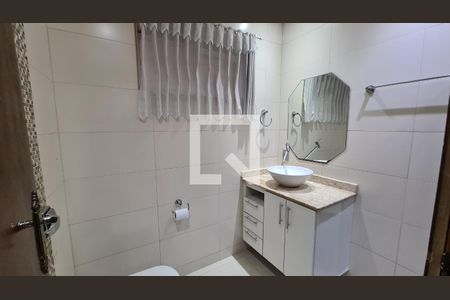 Casa para alugar com 135m², 2 quartos e 2 vagasBanheiro
