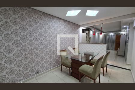 Sala de casa para alugar com 2 quartos, 135m² em Jardim Esplanada, Jundiaí