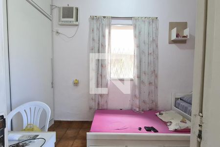 Casa à venda com 310m², 6 quartos e 1 vaga Casa à venda com 310m², 6 quartos e 1 vagaQuarto