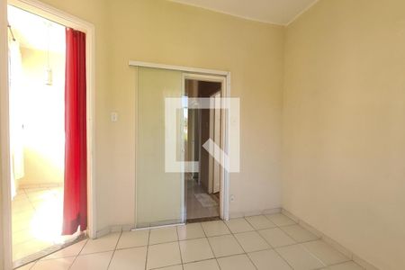 Casa à venda com 310m², 6 quartos e 1 vaga Casa à venda com 310m², 6 quartos e 1 vagaQuarto casa 2