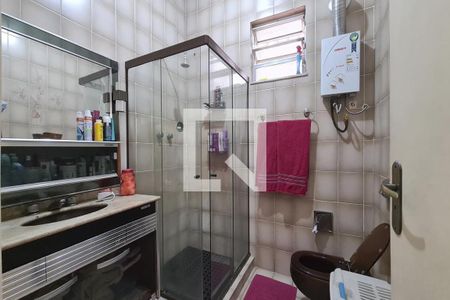 Casa à venda com 310m², 6 quartos e 1 vaga Casa à venda com 310m², 6 quartos e 1 vagaBanheiro