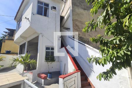 Casa à venda com 310m², 6 quartos e 1 vaga Casa à venda com 310m², 6 quartos e 1 vagaFachada casa 2