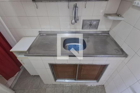 Casa à venda com 310m², 6 quartos e 1 vaga Casa à venda com 310m², 6 quartos e 1 vagaCozinha