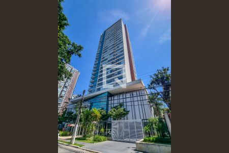 Studio para alugar com 43m², 1 quarto e 1 vaga Studio para alugar com 43m², 1 quarto e 1 vagaFachada