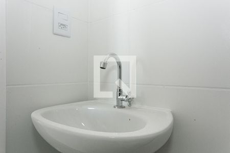 Apartamento para alugar com 40m², 2 quartos e sem vaga Apartamento para alugar com 40m², 2 quartos e sem vagaBanheiro