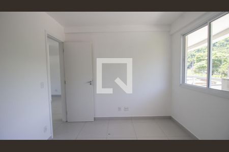 Quarto de apartamento para alugar com 1 quarto, 50m² em Vargem Pequena, Rio de Janeiro